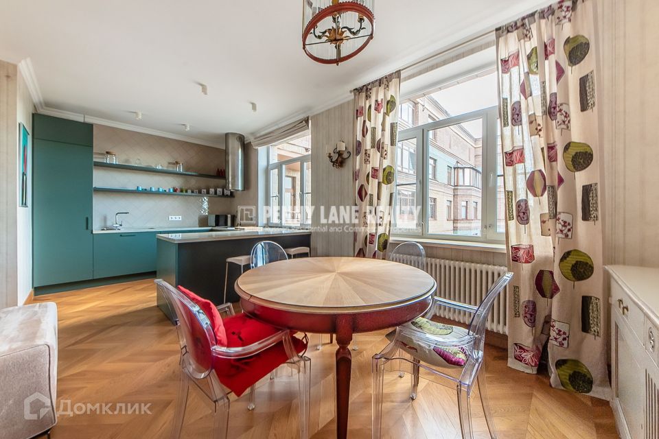 Сдаётся 3-комнатная квартира, 101 м²