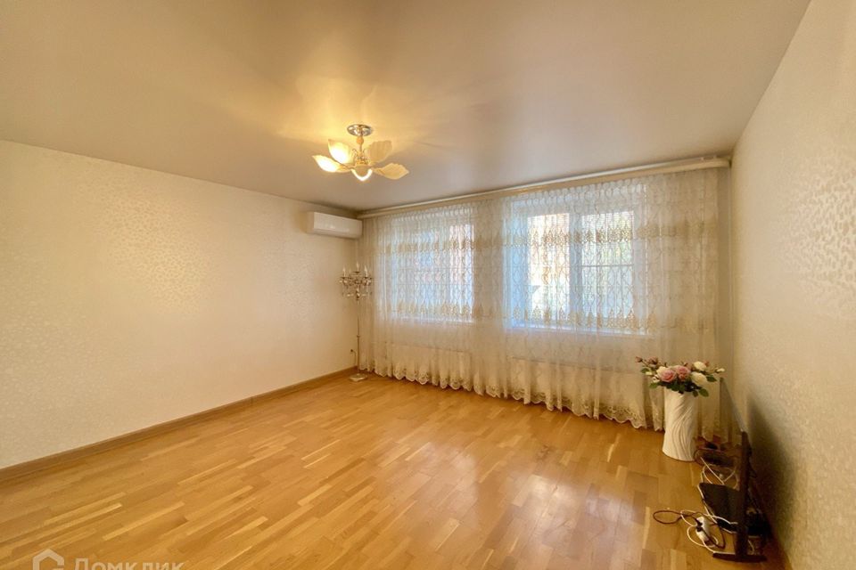 Продаётся 3-комнатная квартира, 80 м²