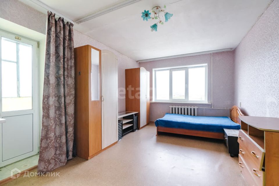 Продаётся 4-комнатная квартира, 70.2 м²