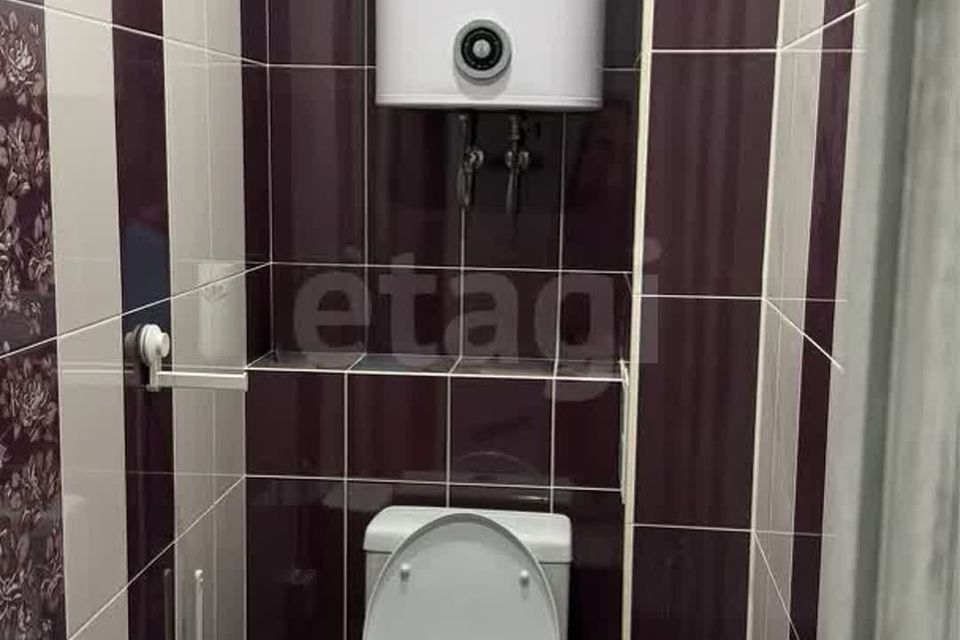 Продаётся 1-комнатная квартира, 41.9 м²