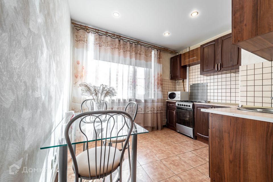 Продаётся 2-комнатная квартира, 55.2 м²