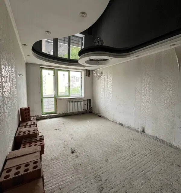Продаётся 3-комнатная квартира, 62.8 м²