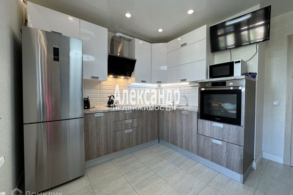 Продаётся 2-комнатная квартира, 54.8 м²