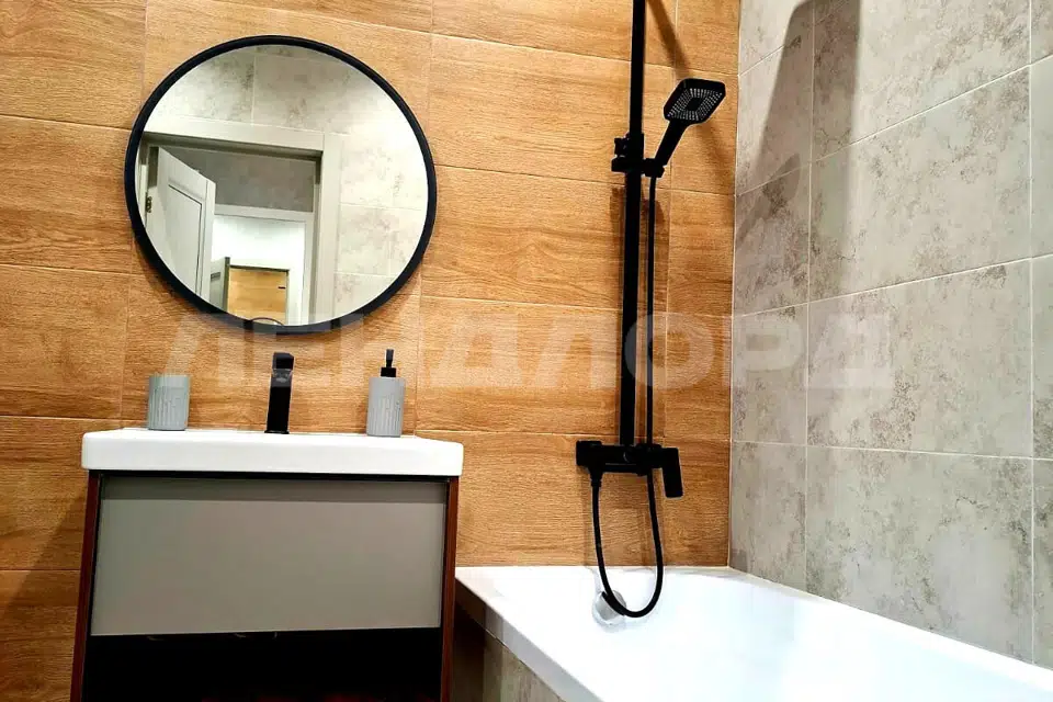 Продаётся 3-комнатная квартира, 70 м²