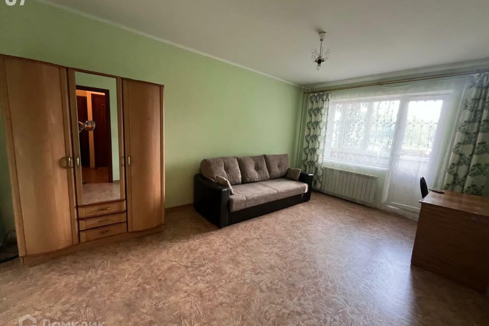 Сдаётся 1-комнатная квартира, 37 м²