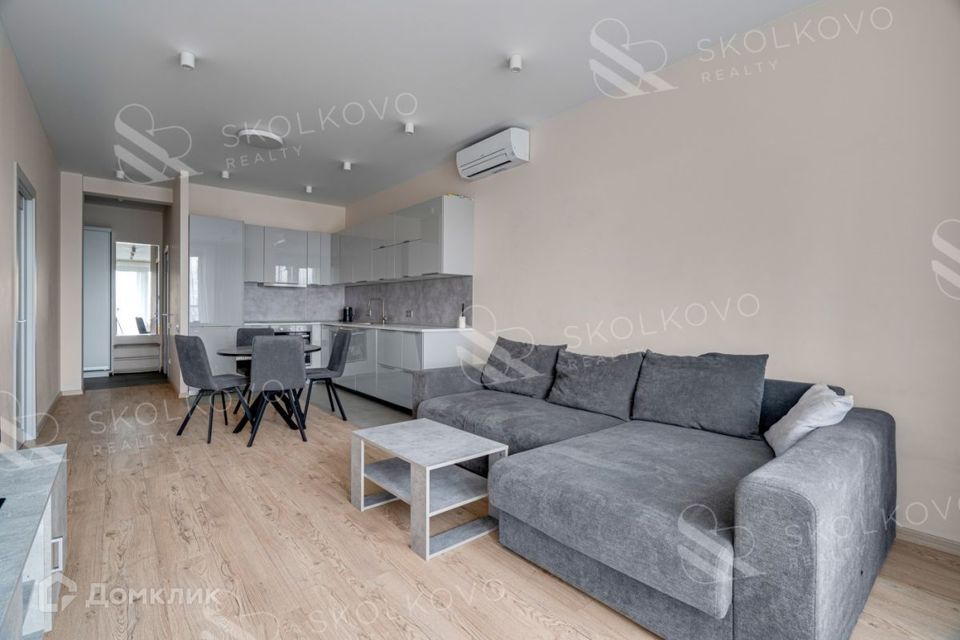 Сдаётся 2-комнатная квартира, 63 м²