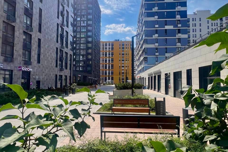 Продаётся 4-комнатная квартира, 81.7 м²