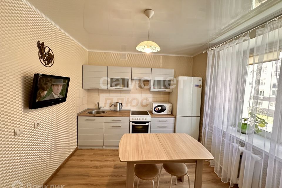 Продаётся 1-комнатная квартира, 44.2 м²