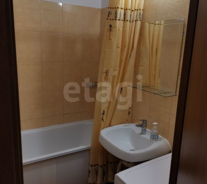 Продаётся 2-комнатная квартира, 61.7 м²