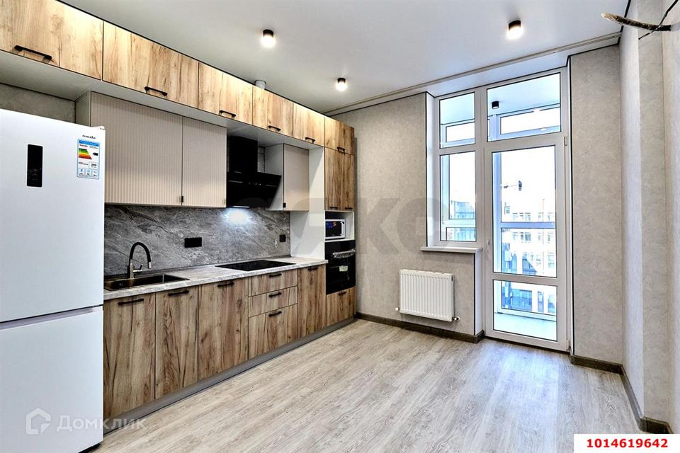 Продаётся 2-комнатная квартира, 57.7 м²