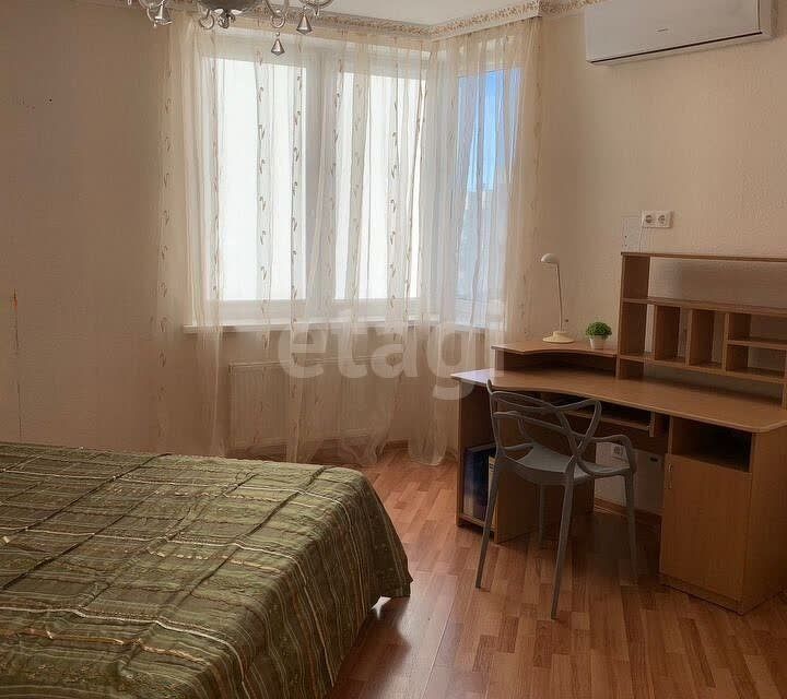 Продаётся 2-комнатная квартира, 74 м²