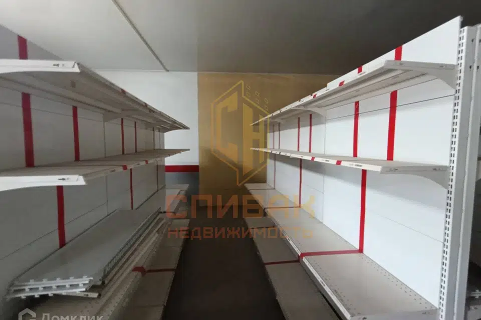 Продаётся торговое помещение, 400 м²