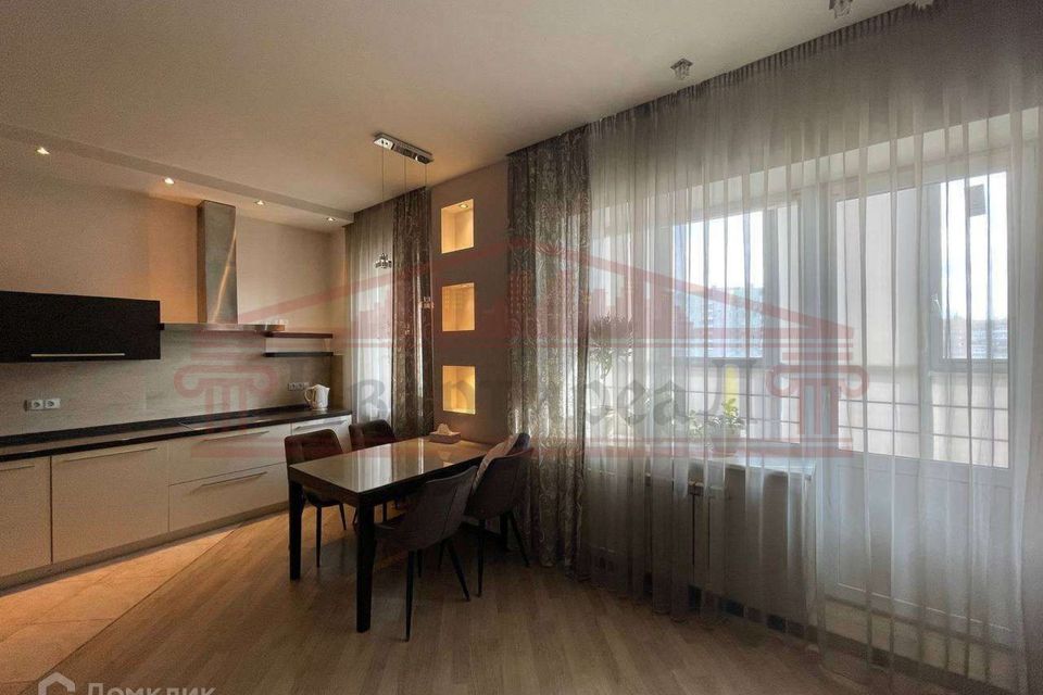 Сдаётся 2-комнатная квартира, 60 м²