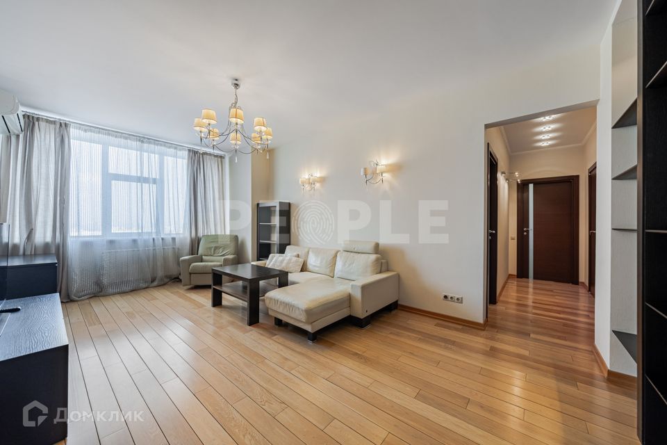 Продаётся 3-комнатная квартира, 99 м²