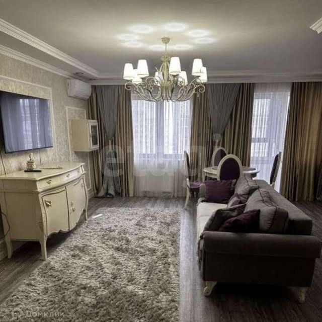 Сдаётся 2-комнатная квартира, 63.4 м²