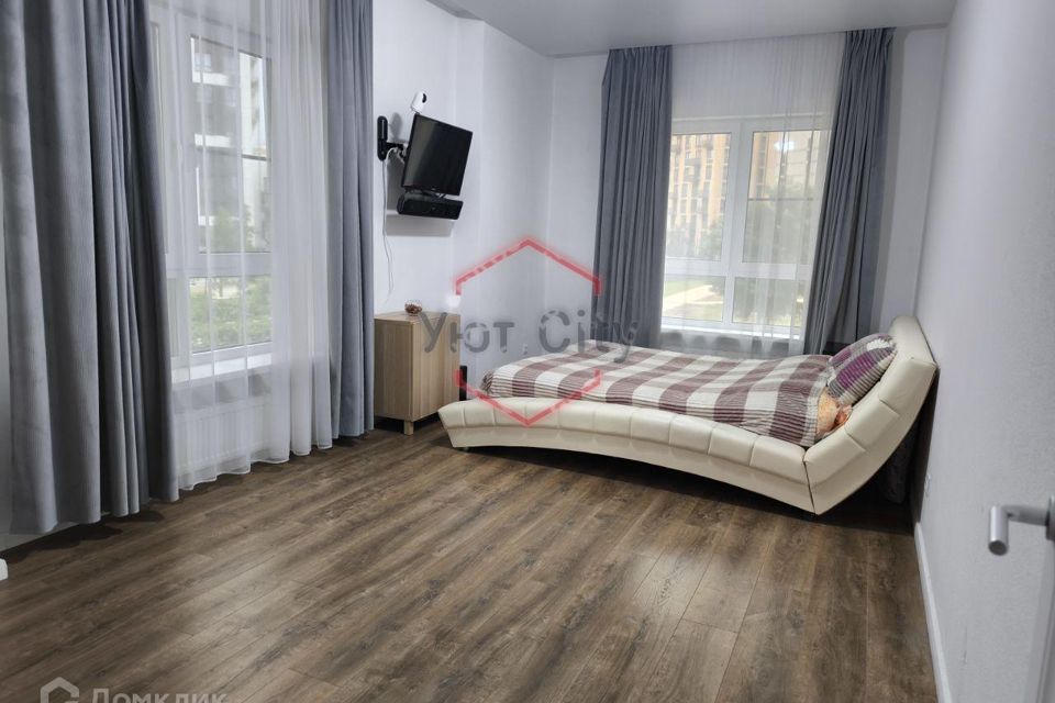 Сдаётся 3-комнатная квартира, 97 м²
