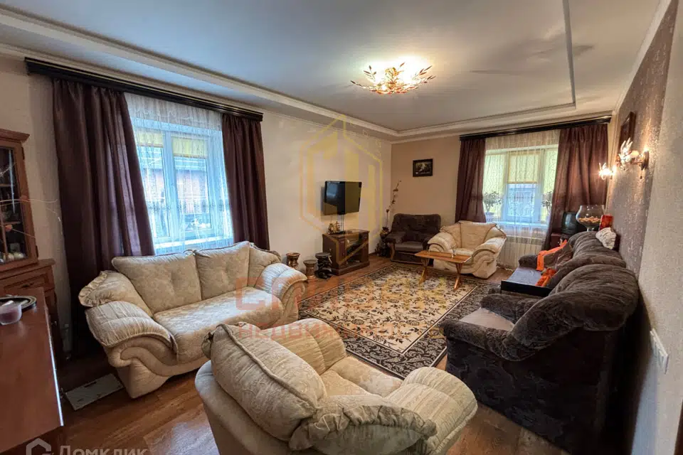 Продаётся 2-этажный дом, 102 м²