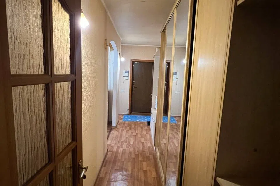 Сдаётся 1-комнатная квартира, 68 м²