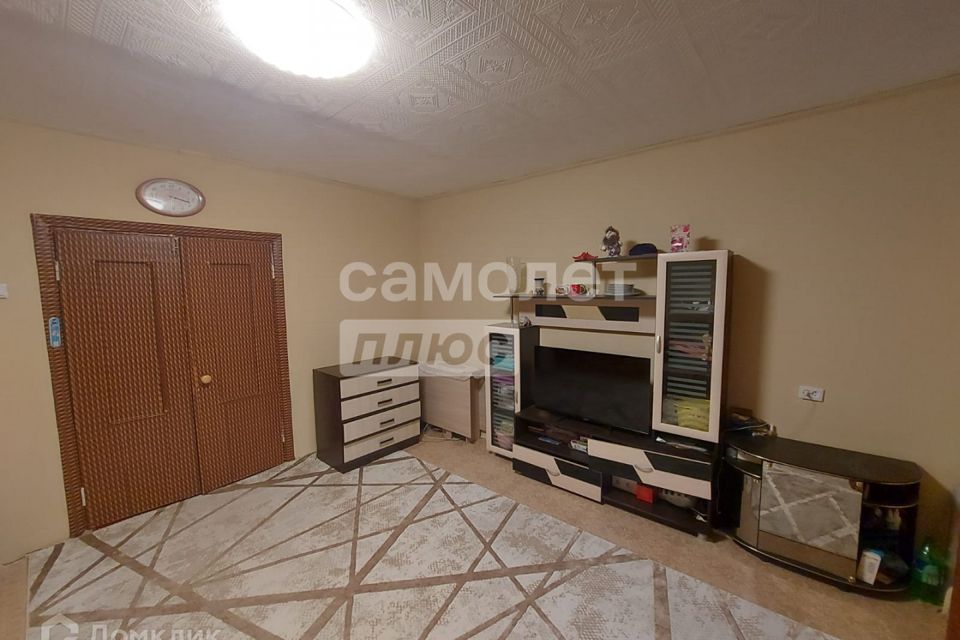 Продаётся 1-комнатная квартира, 40 м²