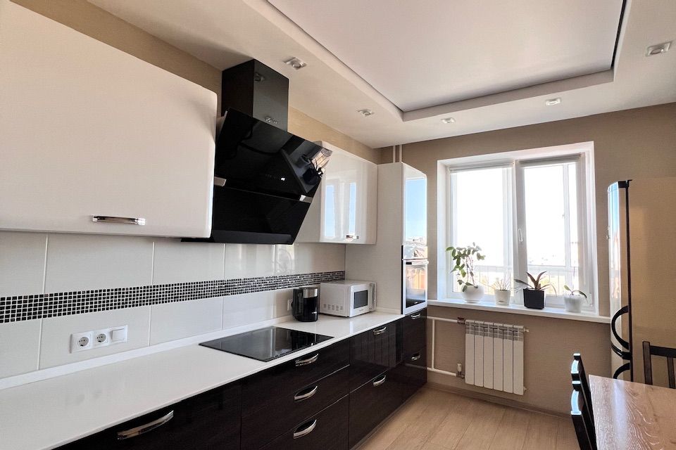 Продаётся 3-комнатная квартира, 80 м²