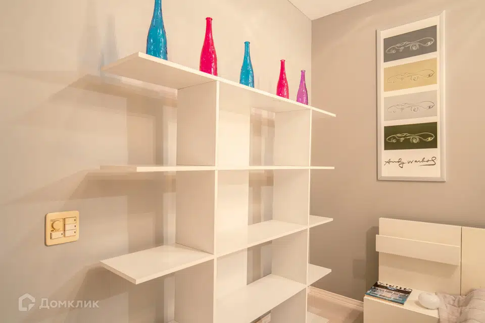 Продаётся 4-комнатная квартира, 155 м²