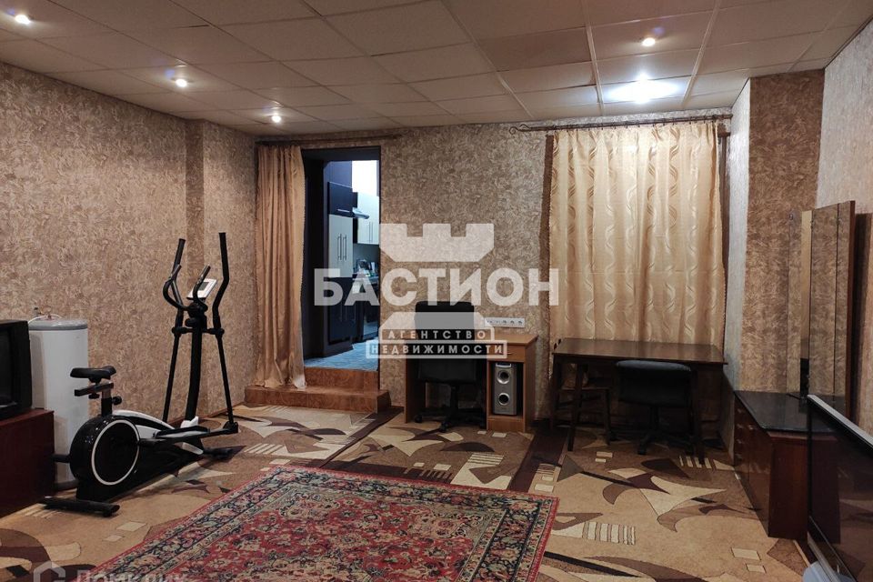 Продаётся 4-комнатная квартира, 99 м²