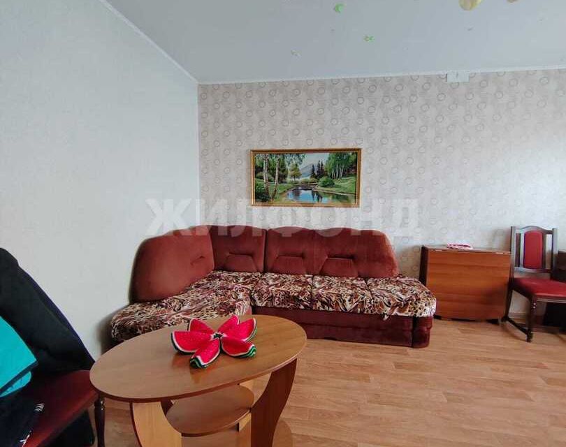 Сдаётся 1-комнатная квартира, 33 м²