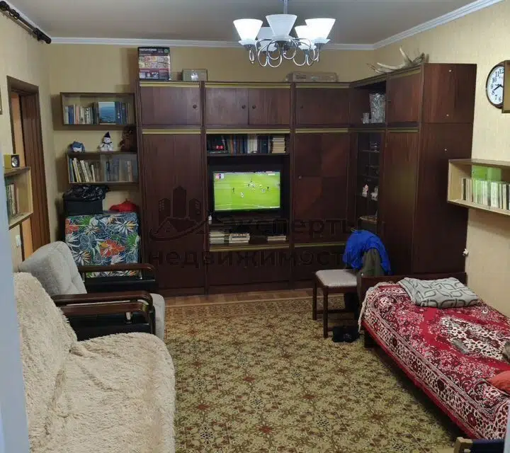 Продаётся 2-комнатная квартира, 53 м²