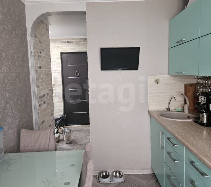 Продаётся 3-комнатная квартира, 60.2 м²