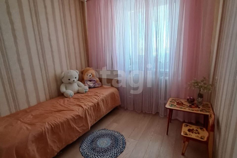 Продаётся 4-комнатная квартира, 78.5 м²