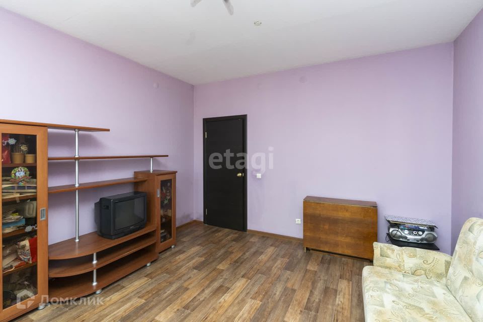 Продаётся 2-комнатная квартира, 74.8 м²