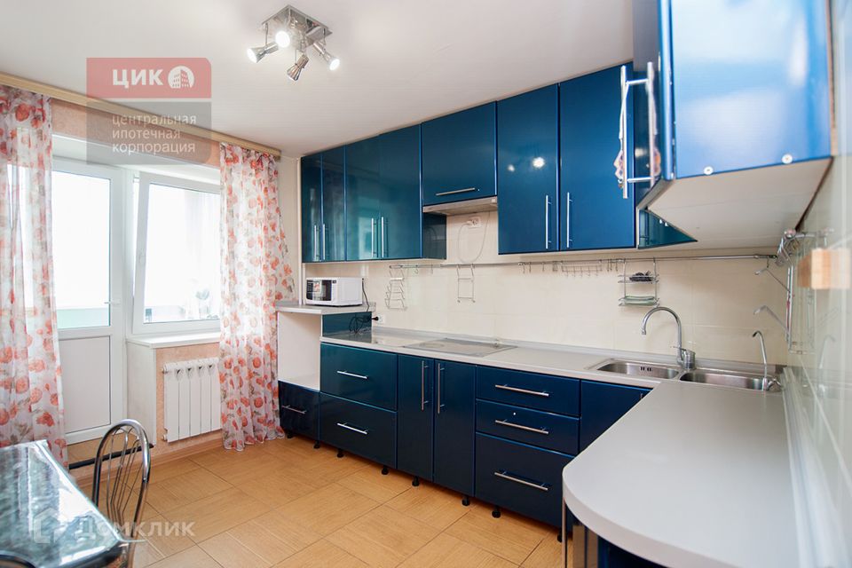 Продаётся 2-комнатная квартира, 56.7 м²