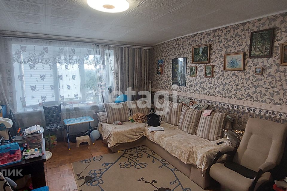 Продаётся 4-комнатная квартира, 79.4 м²
