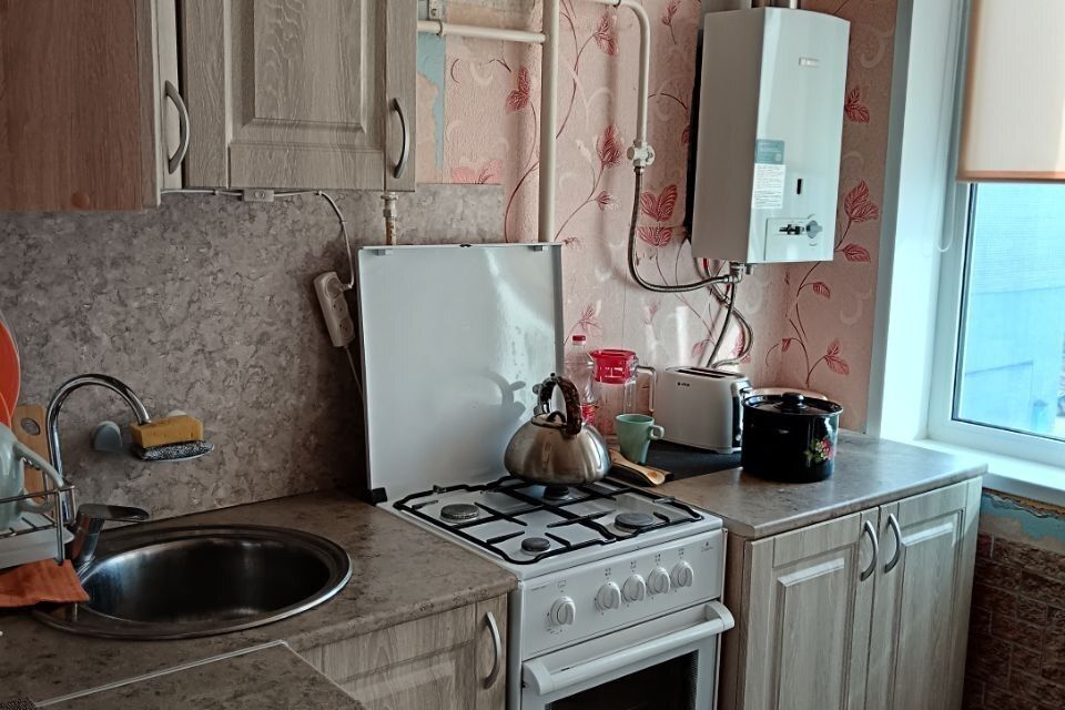 Продаётся 1-комнатная квартира, 32 м²