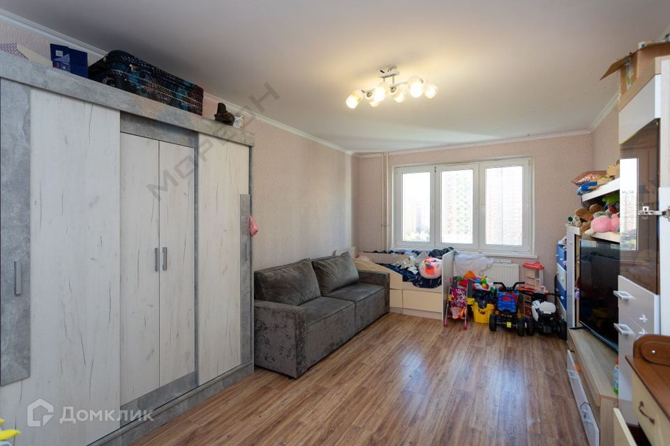 Продаётся 2-комнатная квартира, 59.5 м²