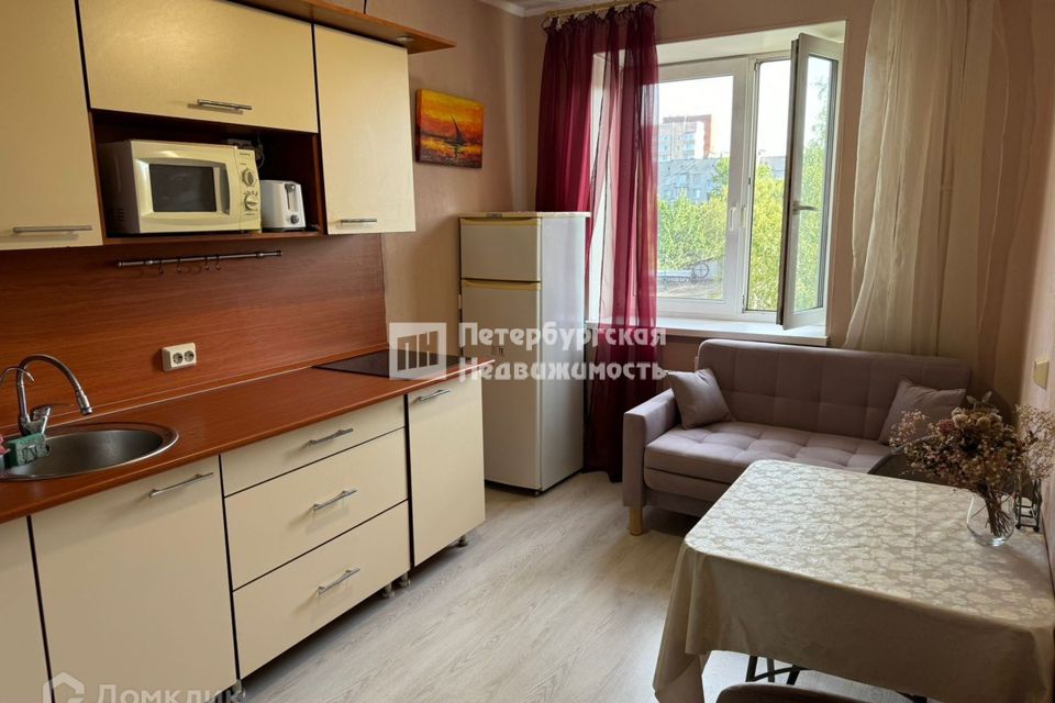 Продаётся 1-комнатная квартира, 35 м²