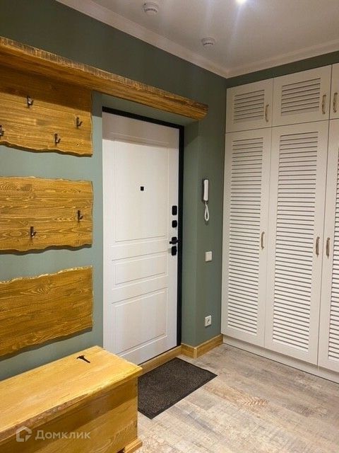 Продаётся 1-комнатная квартира, 43 м²