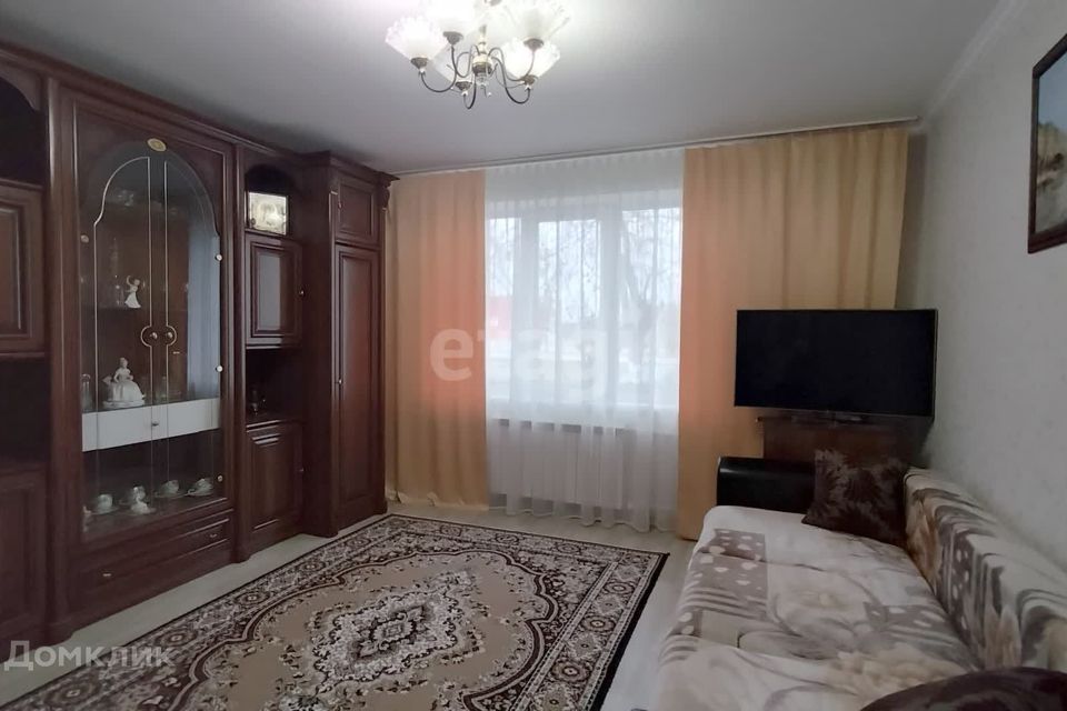 Продаётся 2-комнатная квартира, 41.9 м²