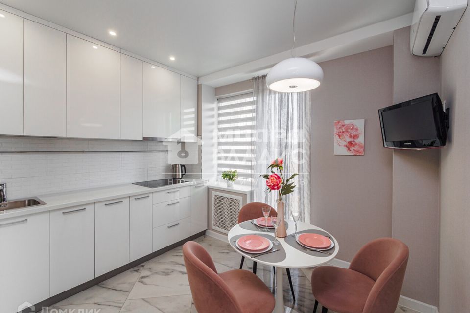 Сдаётся 1-комнатная квартира, 40.4 м²