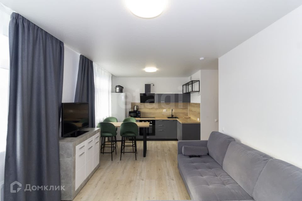 Продаётся 1-комнатная квартира, 45.56 м²