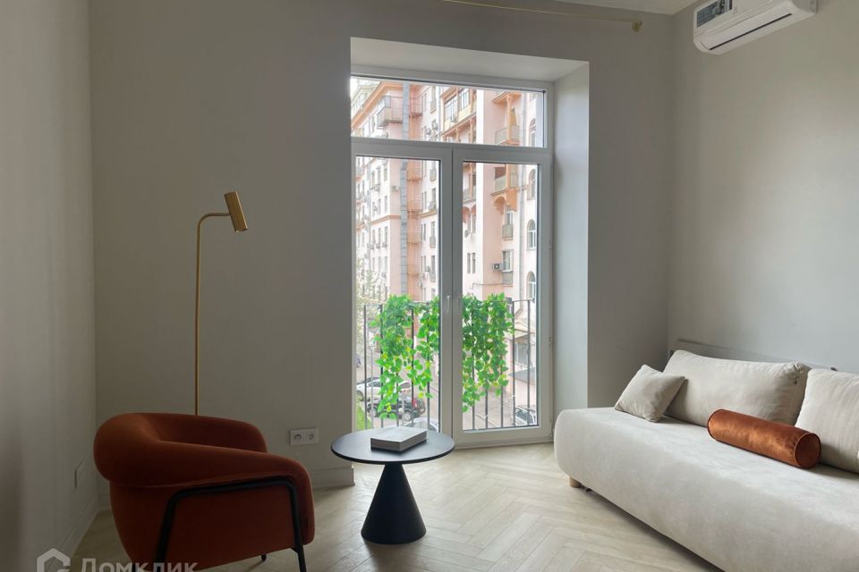 Продаётся 2-комнатная квартира, 61.2 м²