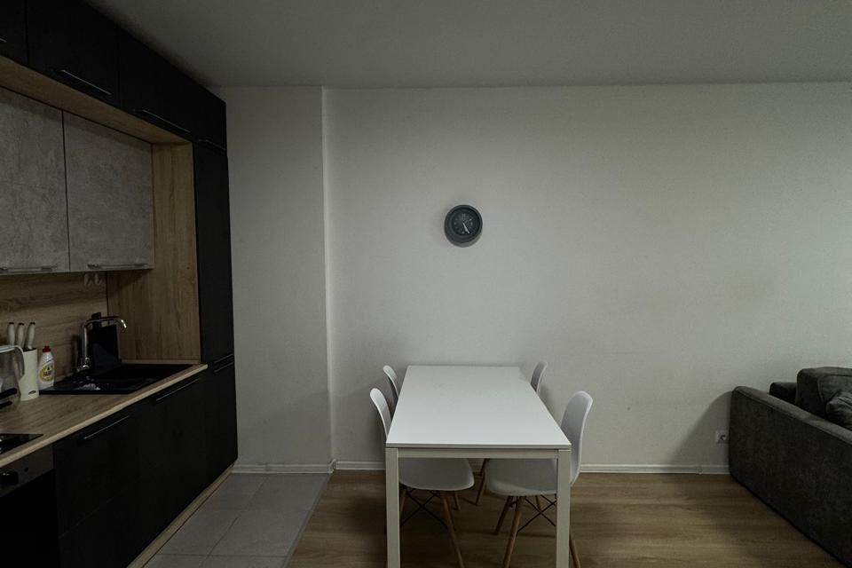 Сдаётся 2-комнатная квартира, 64 м²