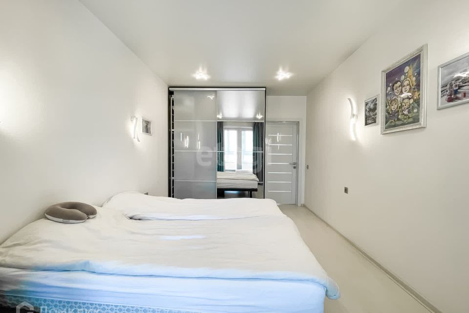 Продаётся 4-комнатная квартира, 94.1 м²
