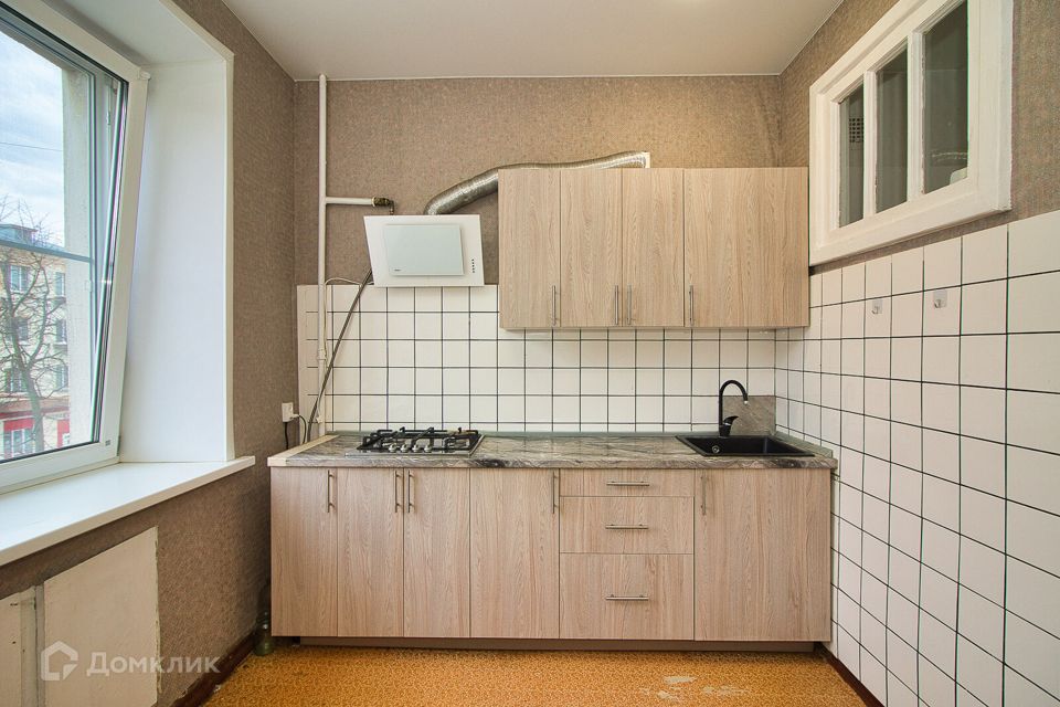 Продаётся 3-комнатная квартира, 75.5 м²