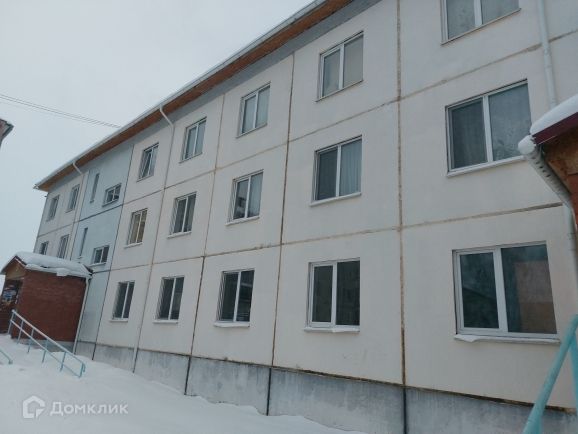 Продаётся 4-комнатная квартира, 70.6 м²