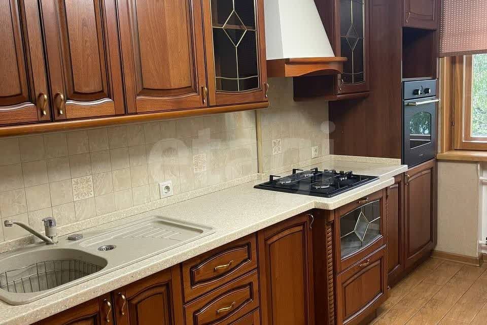Продаётся 3-комнатная квартира, 65 м²