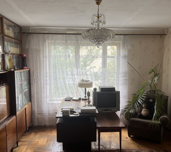 Продаётся 3-комнатная квартира, 60.5 м²