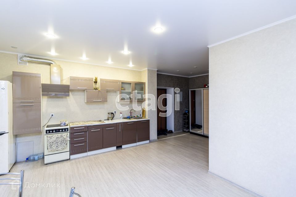 Продаётся 3-комнатная квартира, 79.8 м²