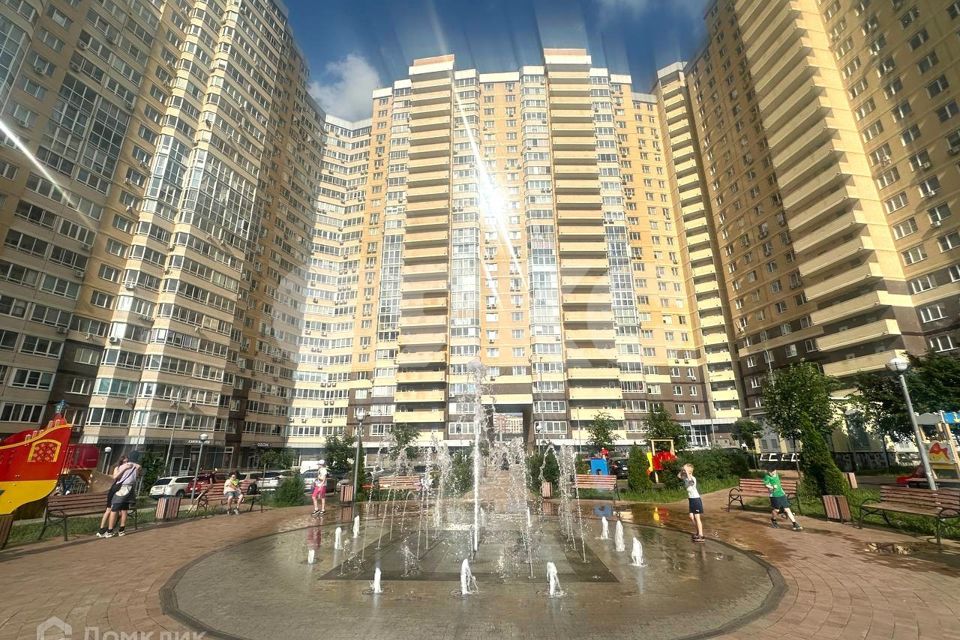 Продаётся 1-комнатная квартира, 41.49 м²
