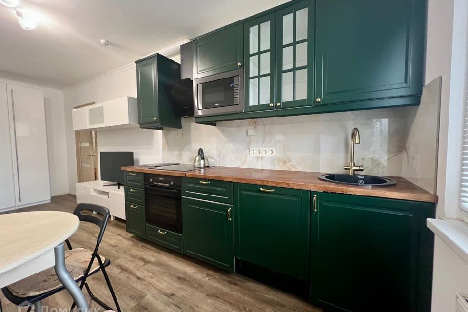 Продаётся 3-комнатная квартира, 69.4 м²